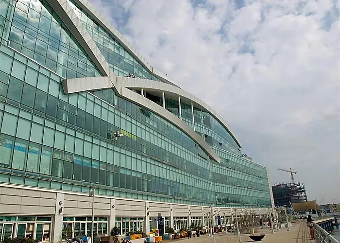 Hotel Bridge Busan