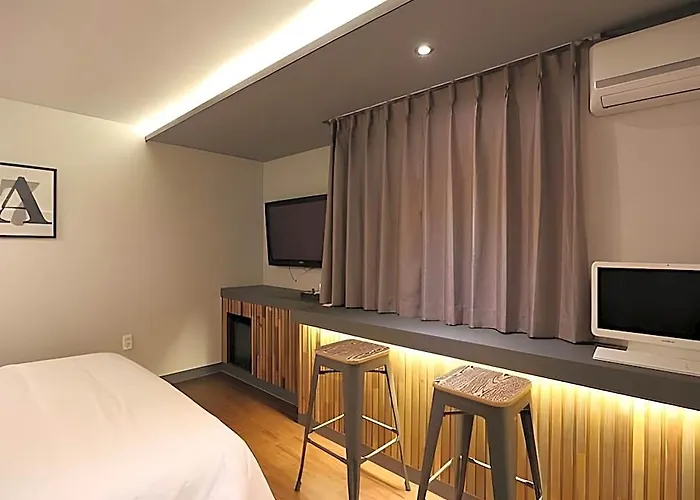 Bridge Hotel Busan